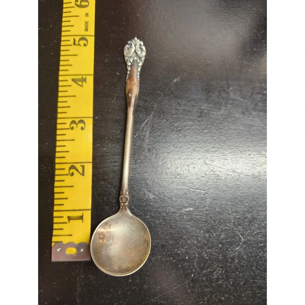WM. A. Rogers Silverplate Demitasse Spoon Canada Souvenir Ornate Victorian 4.5in